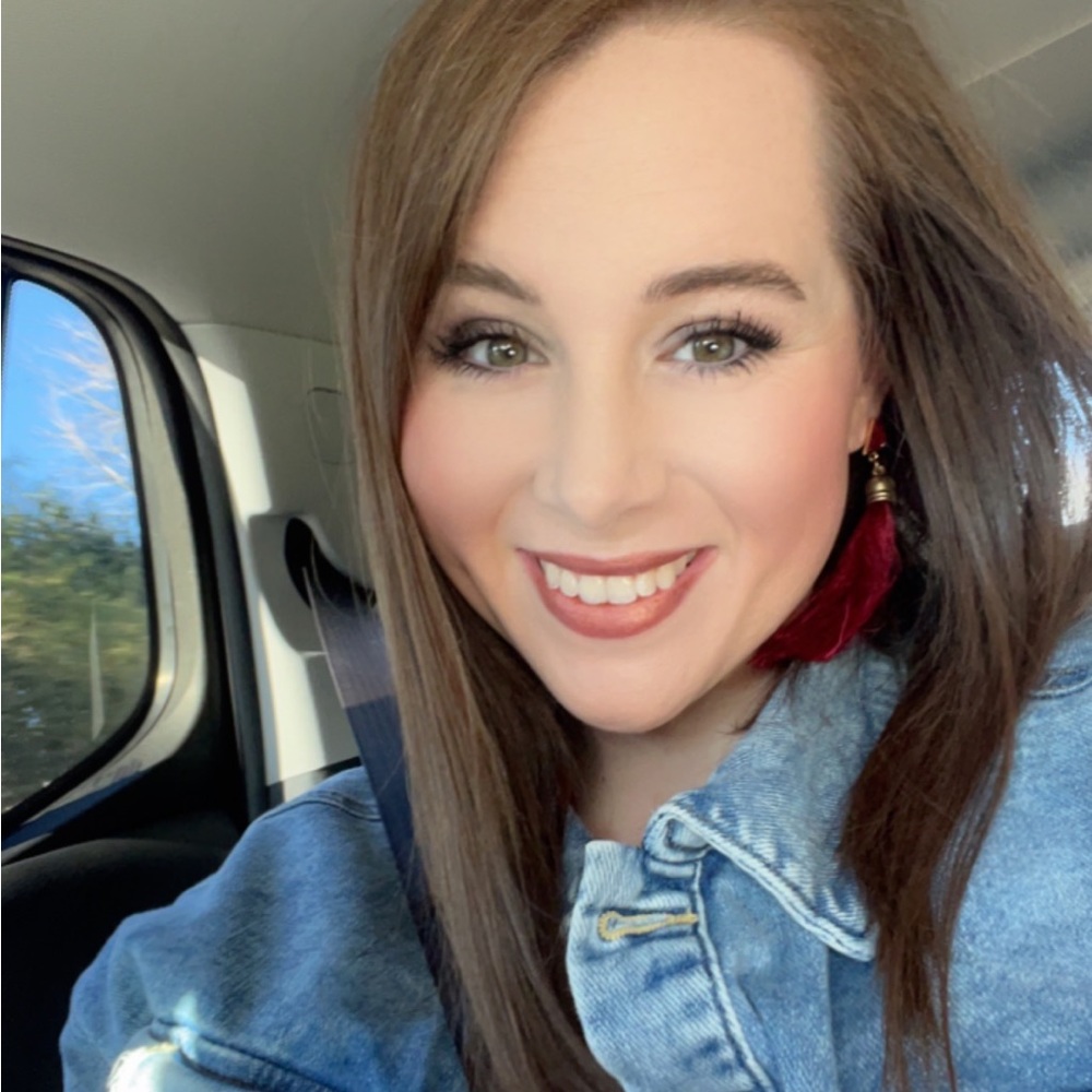 Meet your Posher, Tiffany